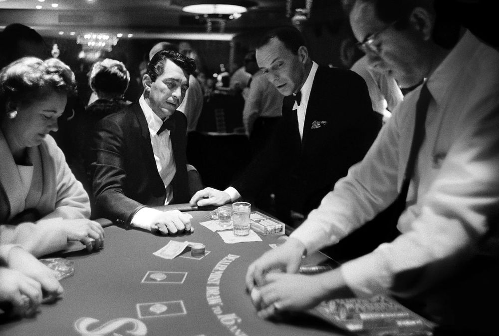 hhpoker俱乐部 - 德扑圈APP界面展示